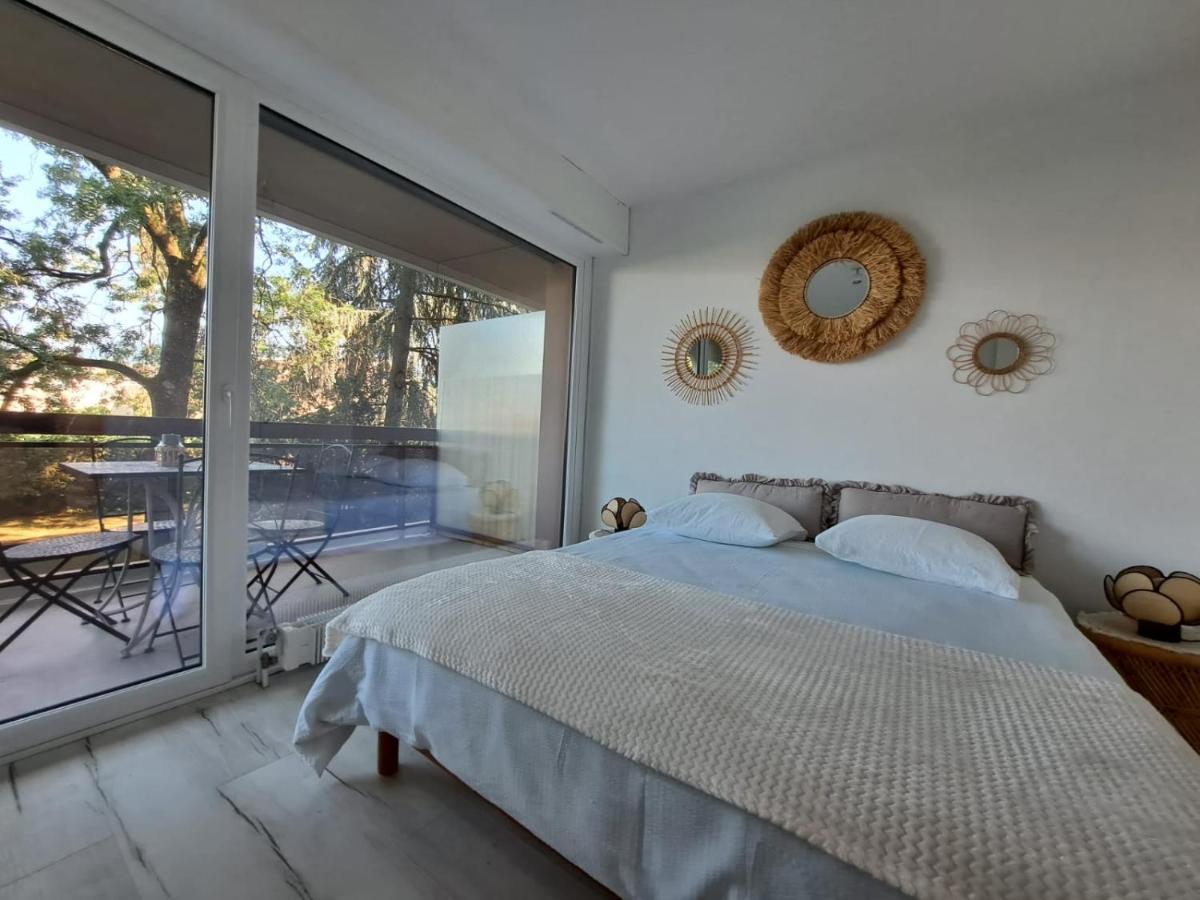 Apartamento Le Duc De Savoie Thonon Exterior foto