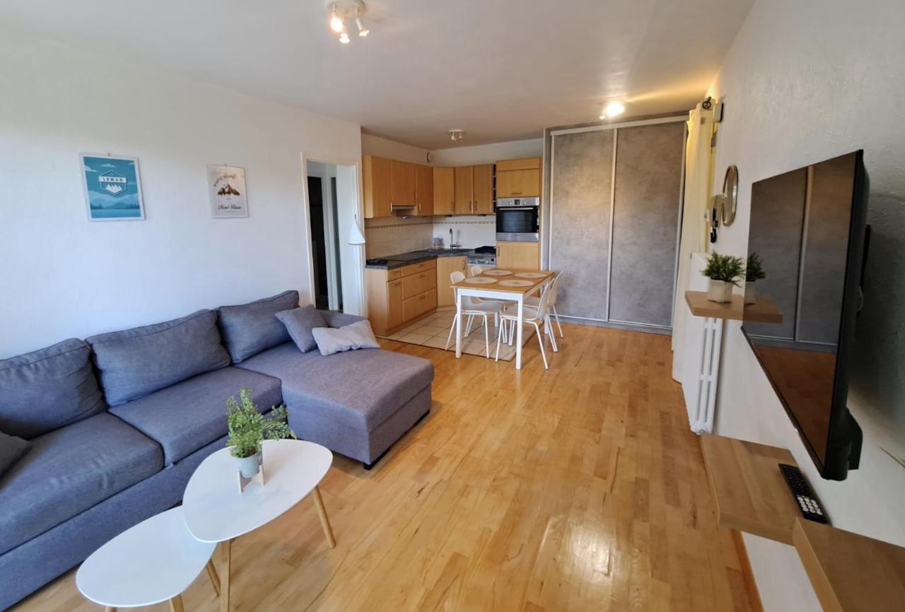 Apartamento Le Duc De Savoie Thonon Exterior foto
