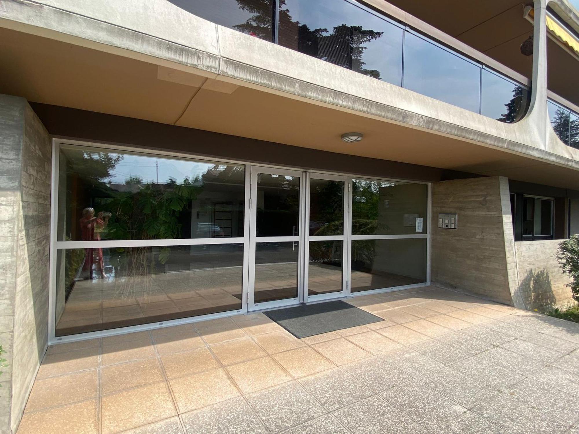 Apartamento Le Duc De Savoie Thonon Exterior foto